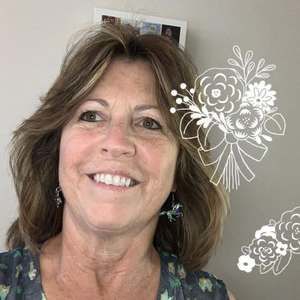 Meet your Posher, Brenda